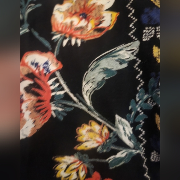 Angie, L, red black - Picture 2 of 7